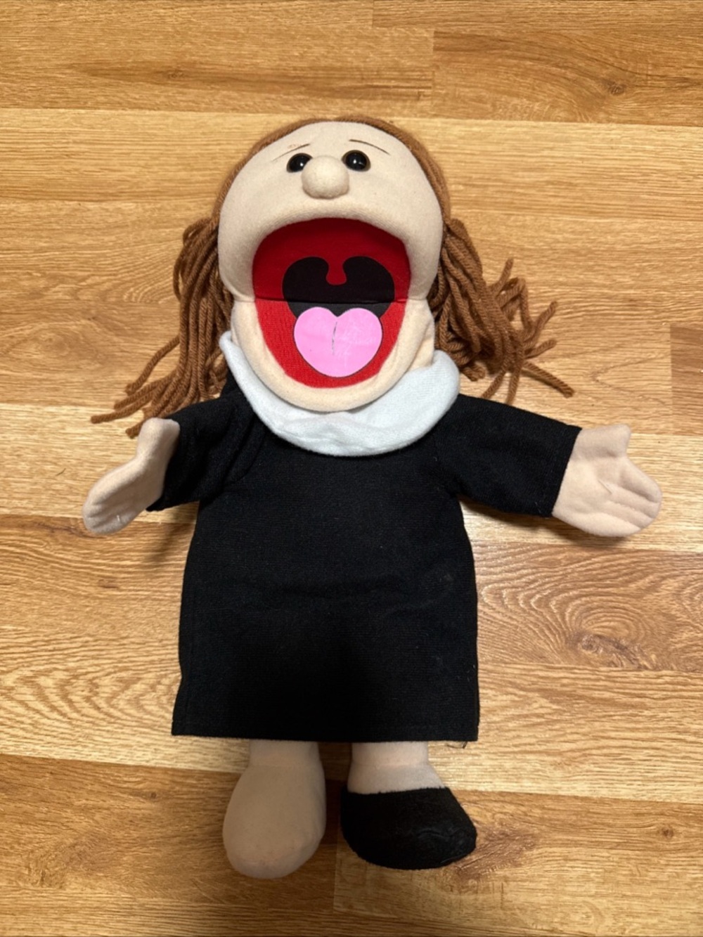 Silly Puppets Sarah Nun Outfit 14"